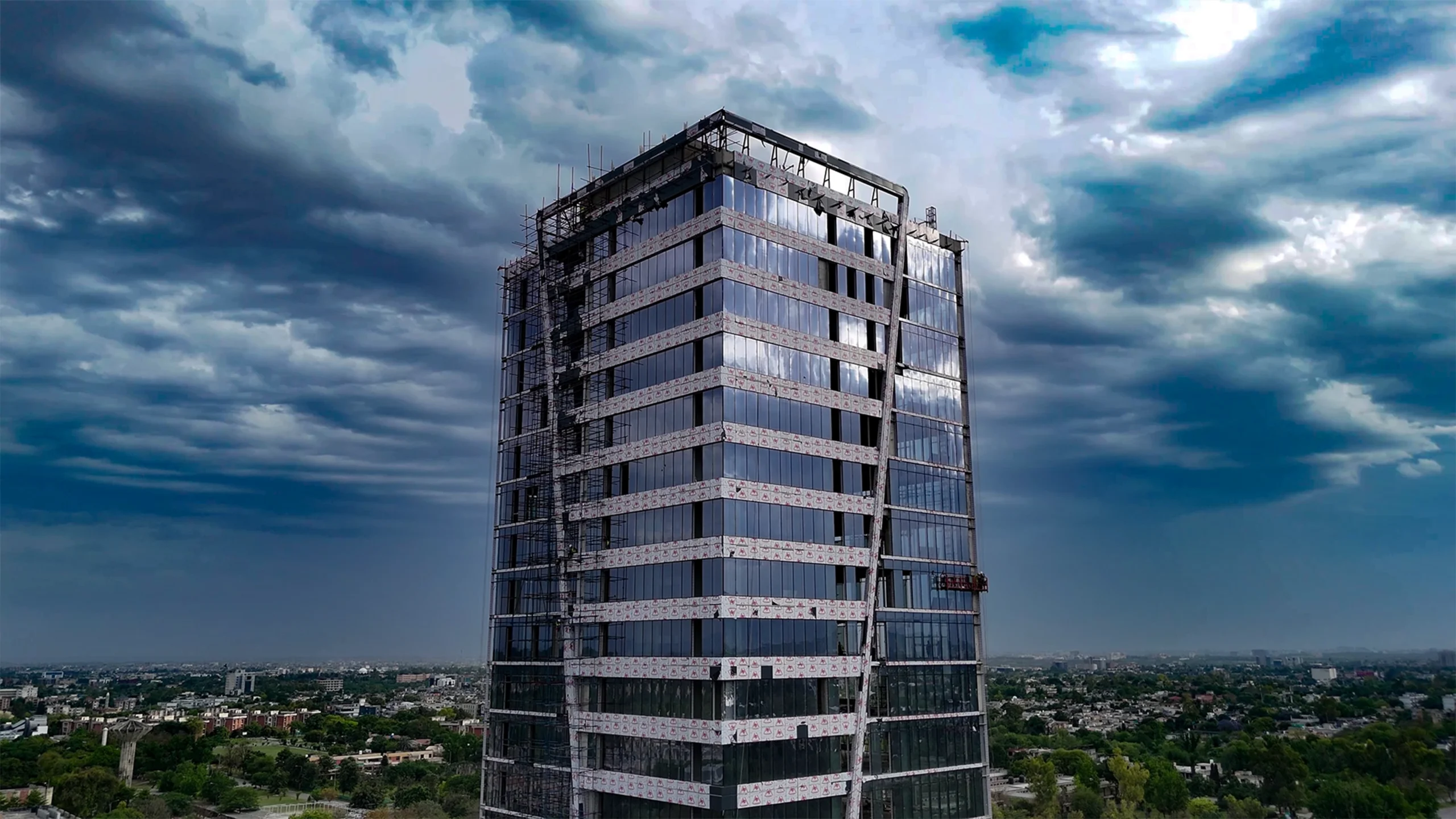 best high rise — in pakistan